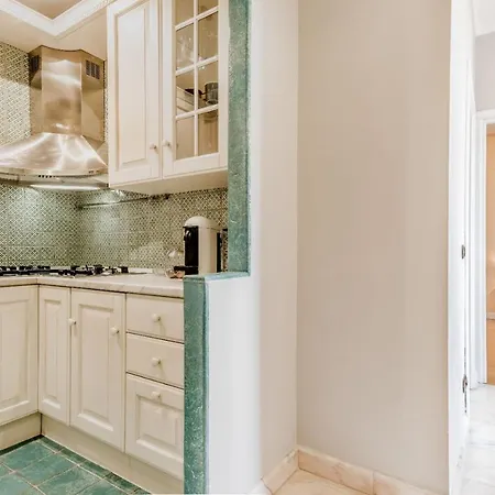 - Pietra Apartment