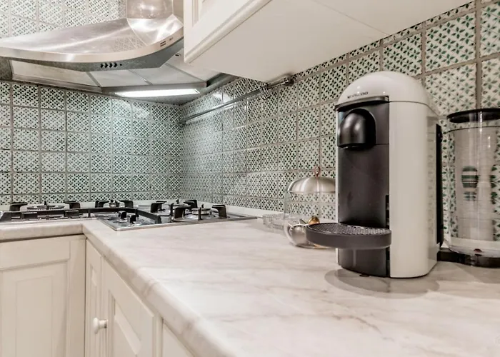 - Pietra Lejlighed Rom